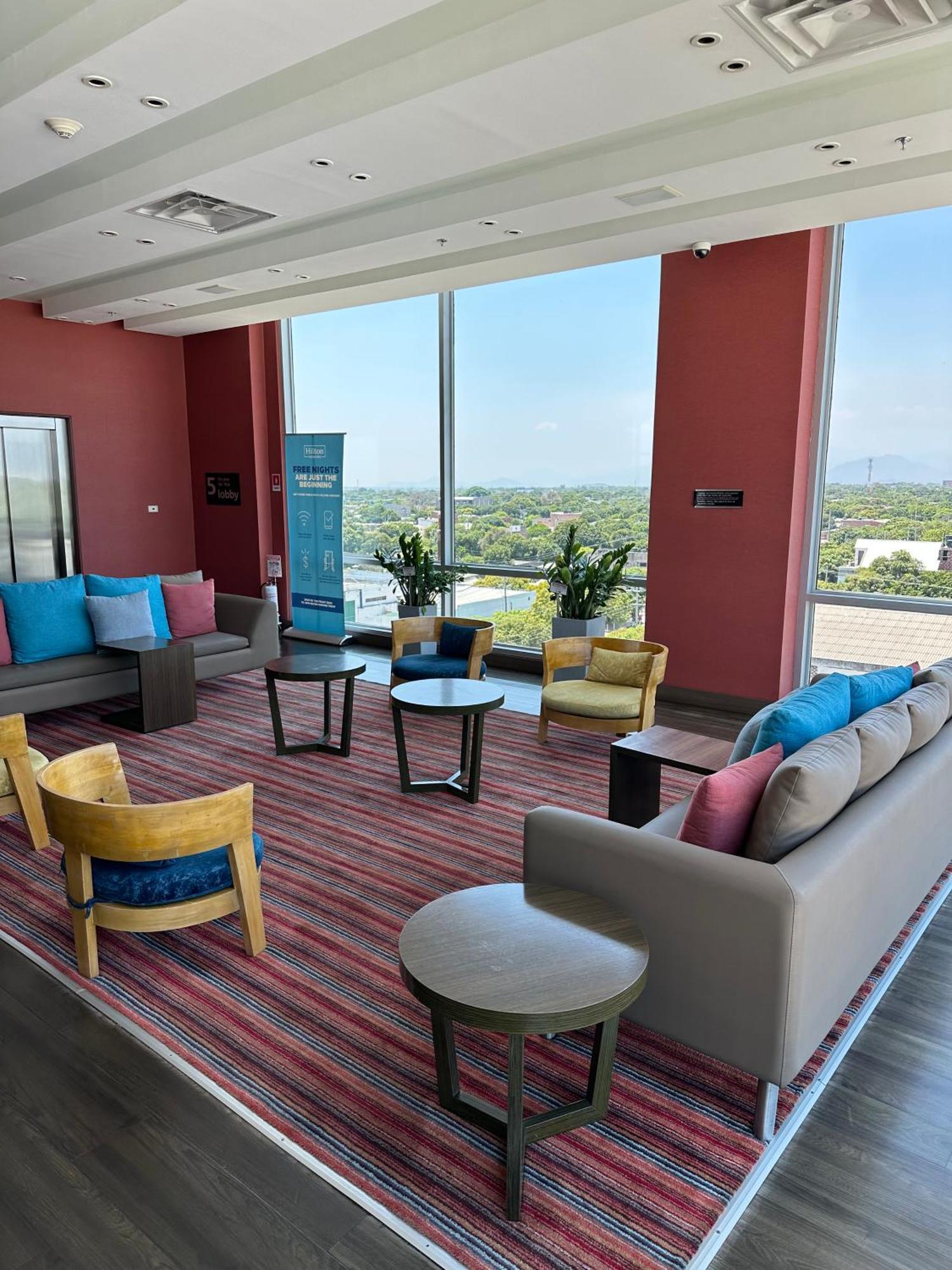 Hampton By Hilton Valledupar Buitenkant foto
